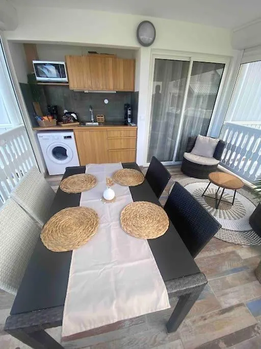 Apartamento One Life Vue Lagon Sandy Ground